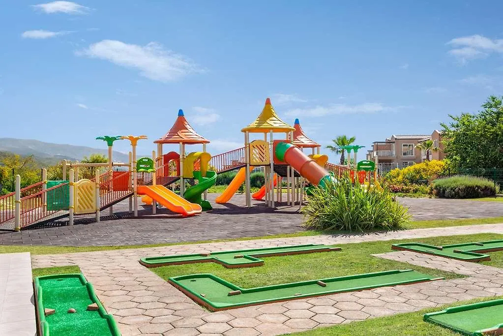Wy Residences Kusadasi アイドゥン